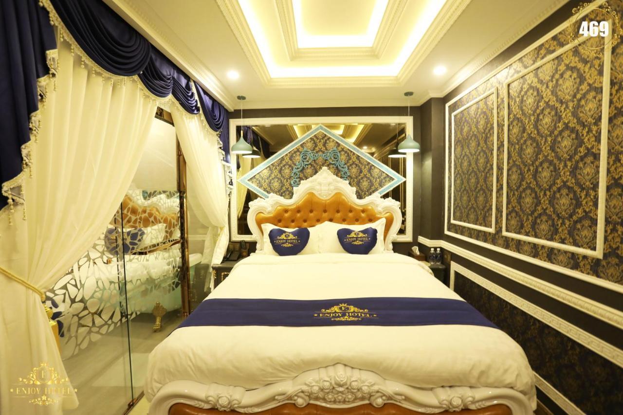 Rosa Khách sạn tình yêu TP. Hồ Chí Minh